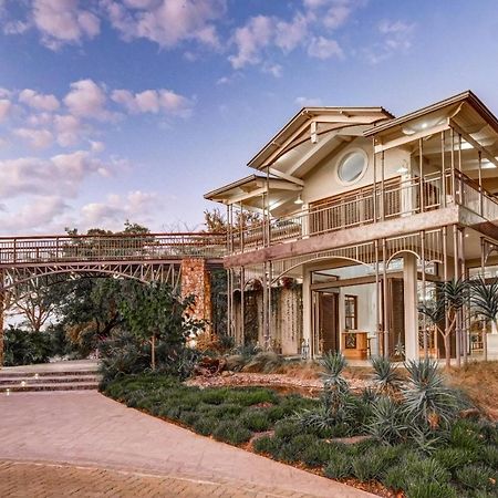 Palm River Hotel 빅토리아폴스 외부 사진
